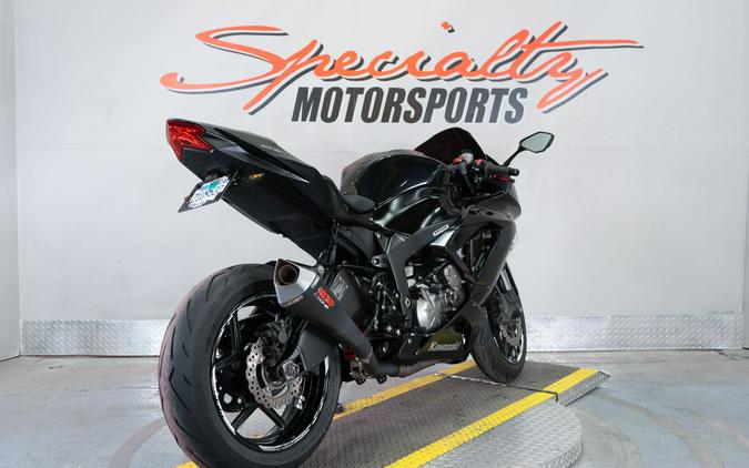2013 Kawasaki Ninja® ZX™-6R ABS