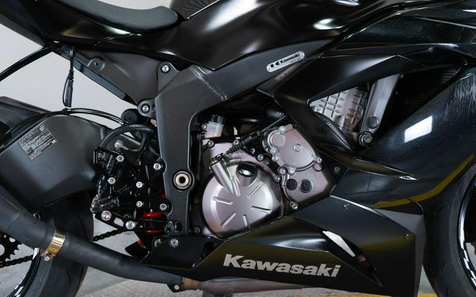 2013 Kawasaki Ninja® ZX™-6R ABS