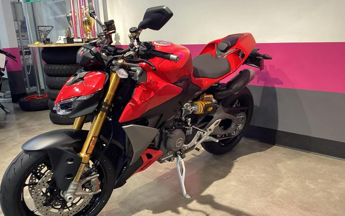 2027 Ducati Streetfighter V2 S