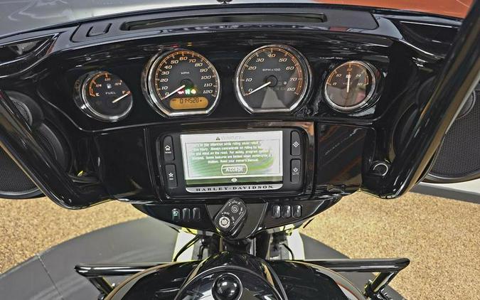 2018 Harley-Davidson® FLHXS - Street Glide® Special