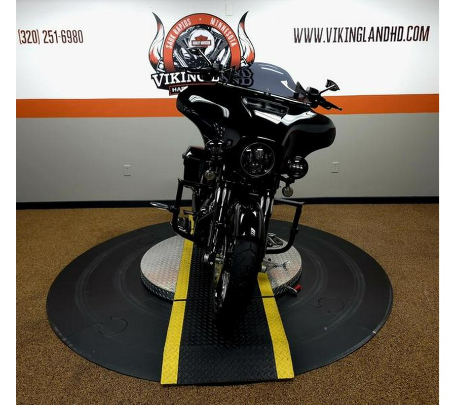 2018 Harley-Davidson® FLHXS - Street Glide® Special