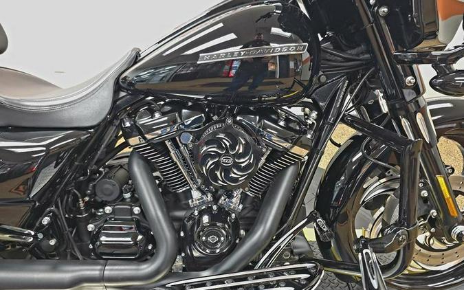 2018 Harley-Davidson® FLHXS - Street Glide® Special