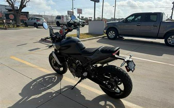2025 Husqvarna Svartpilen 801