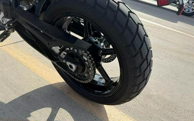 2025 Husqvarna Svartpilen 801