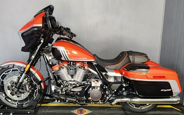 2024 Harley-Davidson CVO™ Street Glide® FLHXSE LEGENDARY ORNG W/ PINSTRIPE