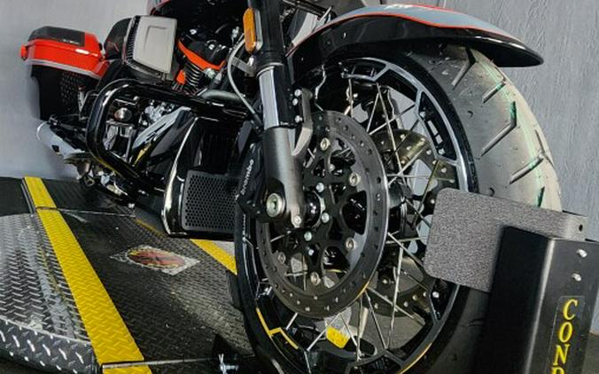2024 Harley-Davidson CVO™ Street Glide® FLHXSE LEGENDARY ORNG W/ PINSTRIPE