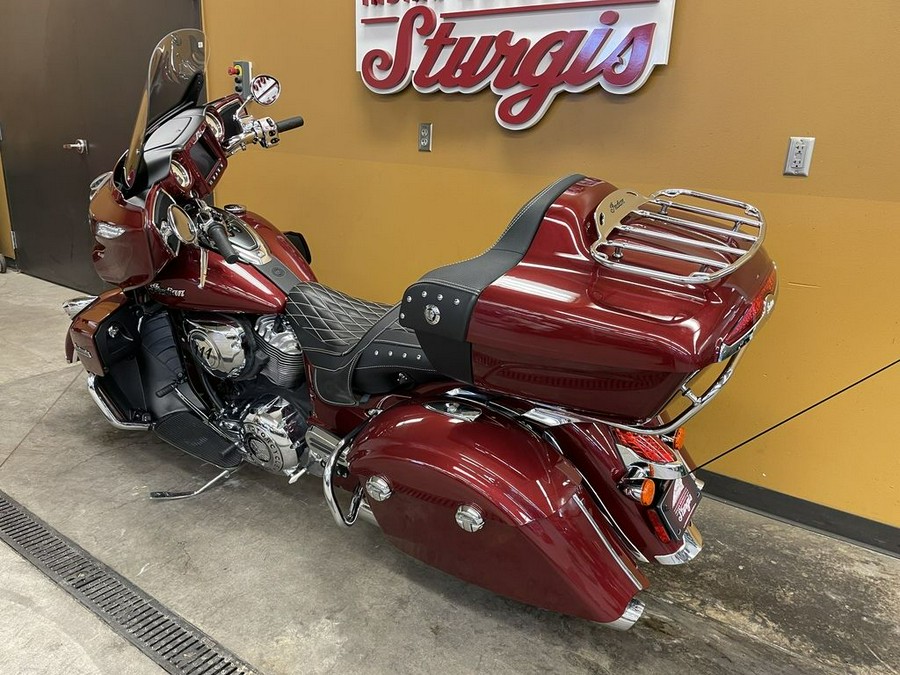 2018 Indian Motorcycle® Roadmaster® ABS Burgundy Metallic
