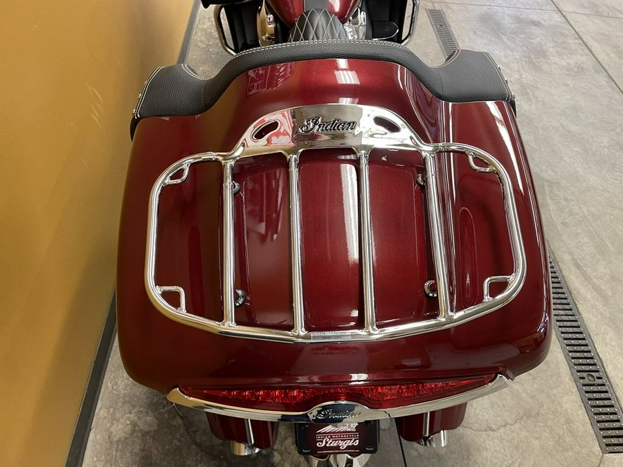 2018 Indian Motorcycle® Roadmaster® ABS Burgundy Metallic