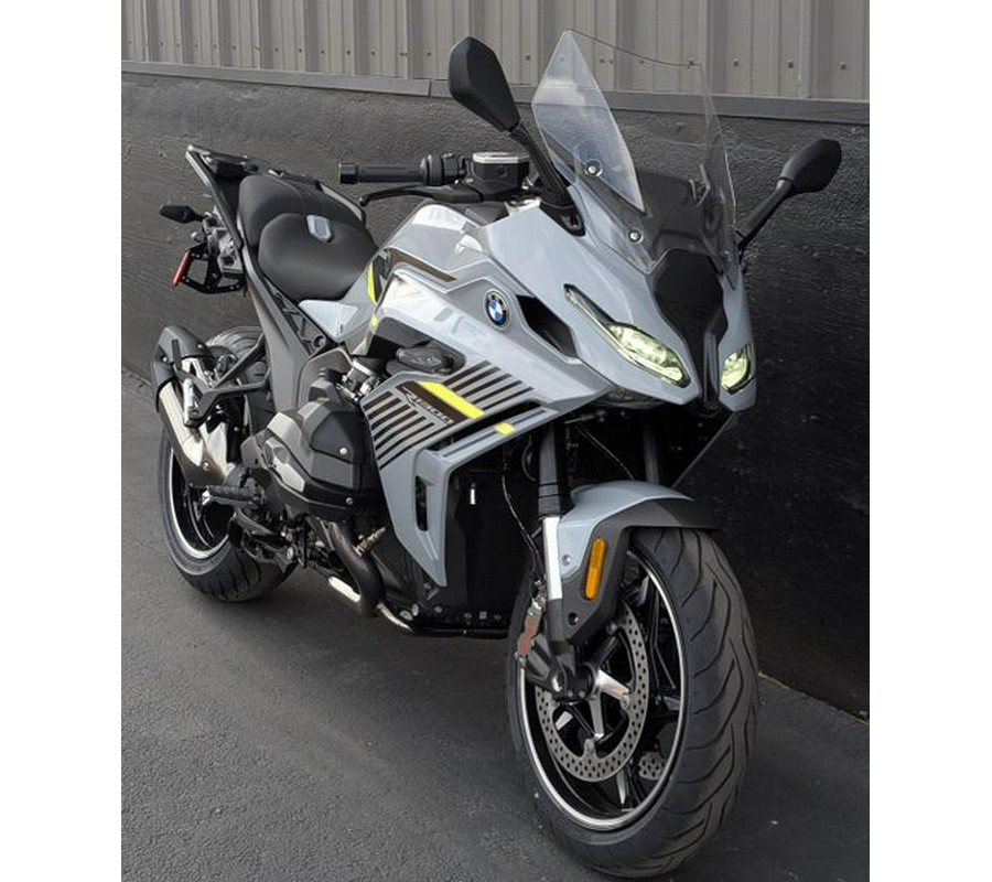 New 2026 BMW R 1300 RS
