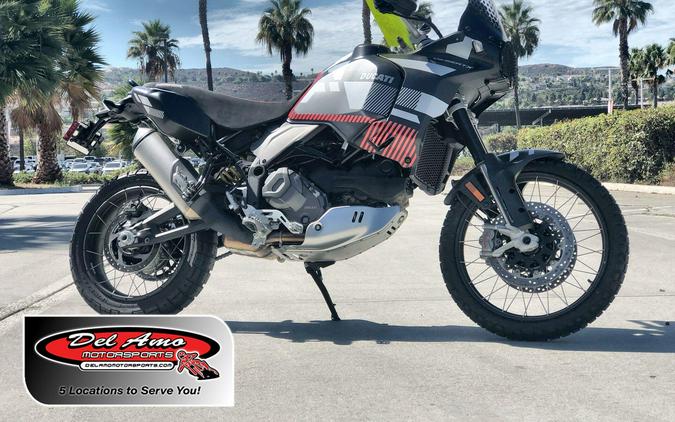 2024 Ducati DESERTX - DEMO