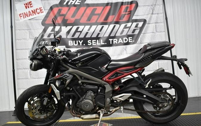2022 Triumph Street Triple R Sapphire Black