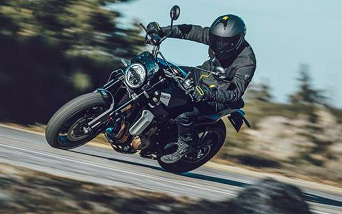 2026 Husqvarna Svartpilen 801