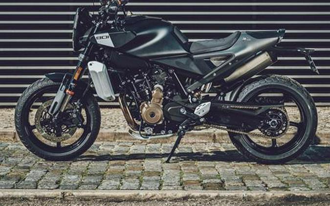 2026 Husqvarna Svartpilen 801