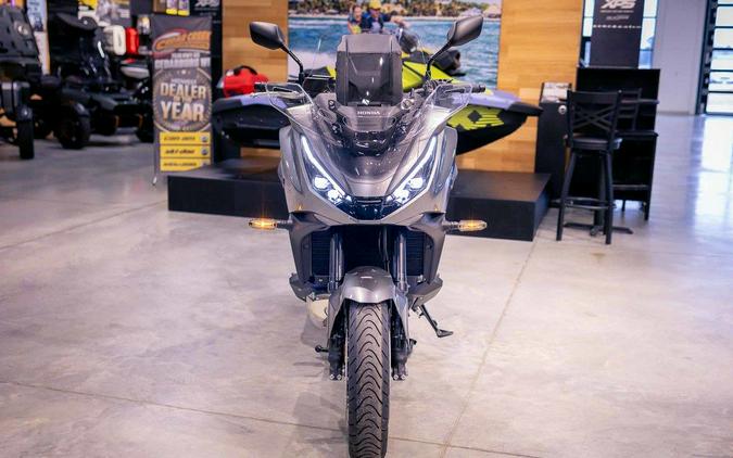 2026 Honda® NT1100 DCT