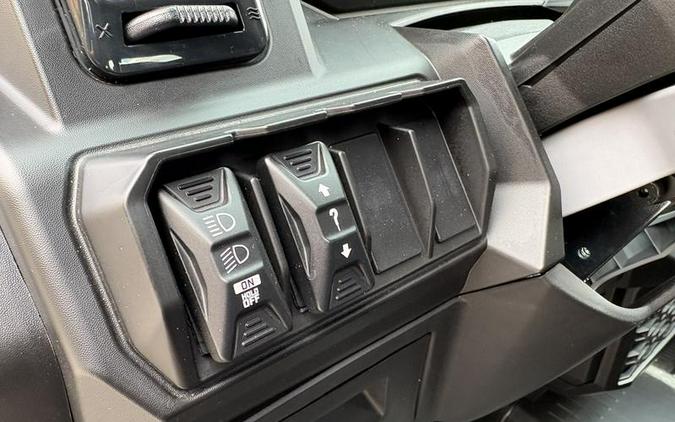 2026 Can-Am® Defender MAX XT CAB HD11 Dark Wildland Camo