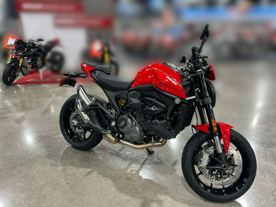 2026 Ducati MONSTER 937+