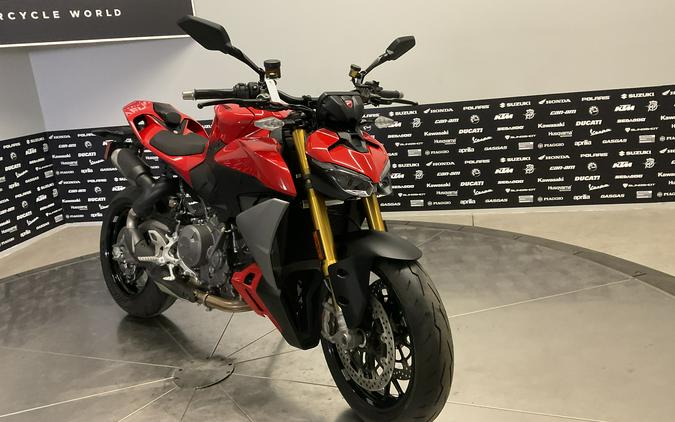 2026 DUCATI STREETFIGHTER V2S - 3193D