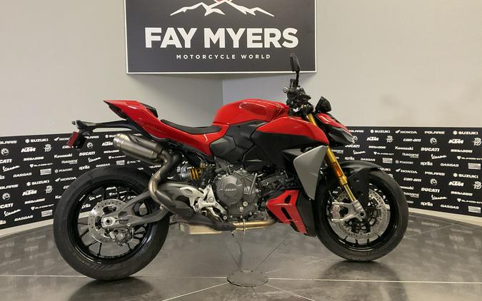 2026 DUCATI STREETFIGHTER V2S - 3193D