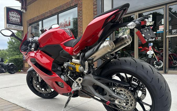 2025 Ducati Panigale V2 Ducati Red - 3797U