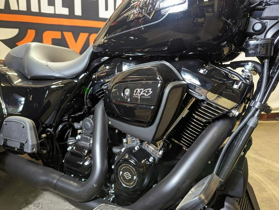 2024 Harley-Davidson® FLRT - Freewheeler®