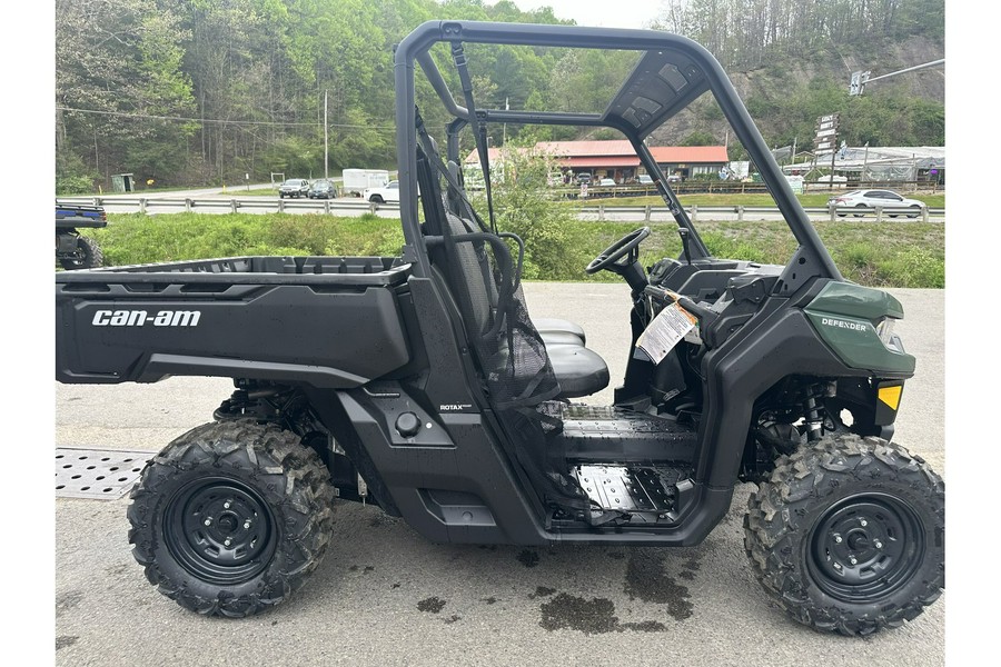 2024 Can-Am Defender HD9