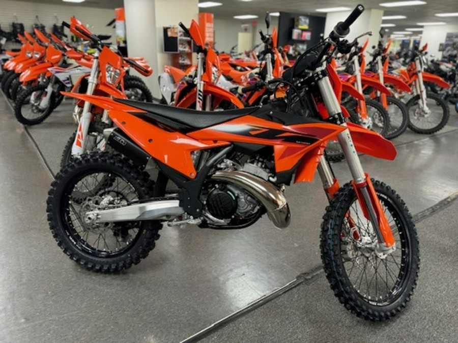 2025 KTM SX 300