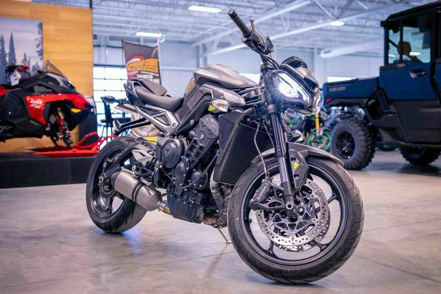 2024 Triumph Street Triple 765 R Silver Ice