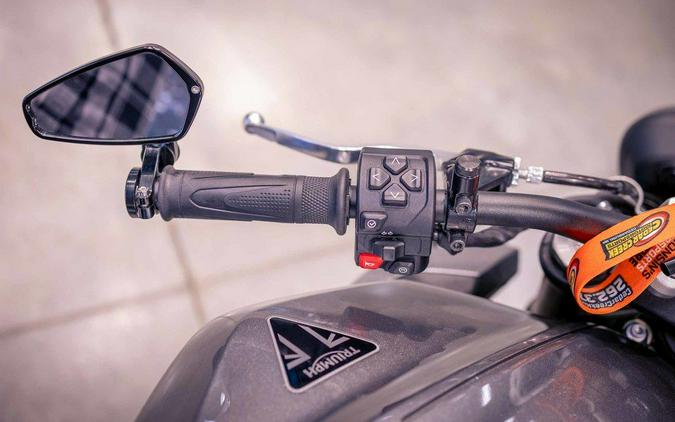 2024 Triumph Street Triple 765 R Silver Ice