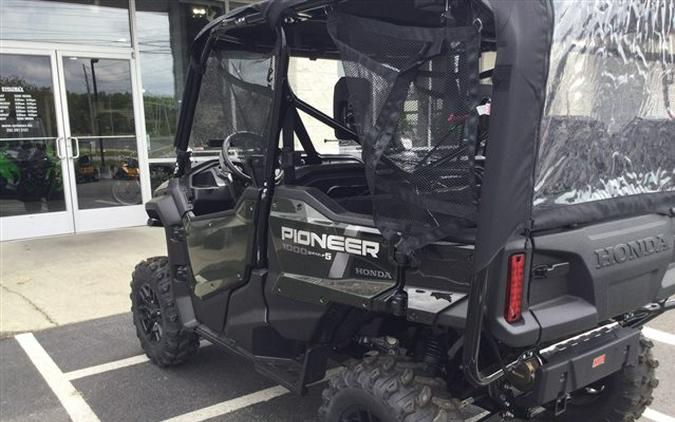 2024 Honda Pioneer 1000-5 Deluxe