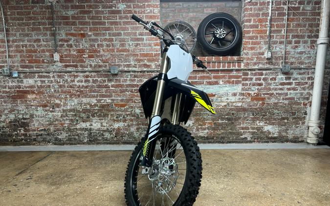 2025 Triumph TF 250-X