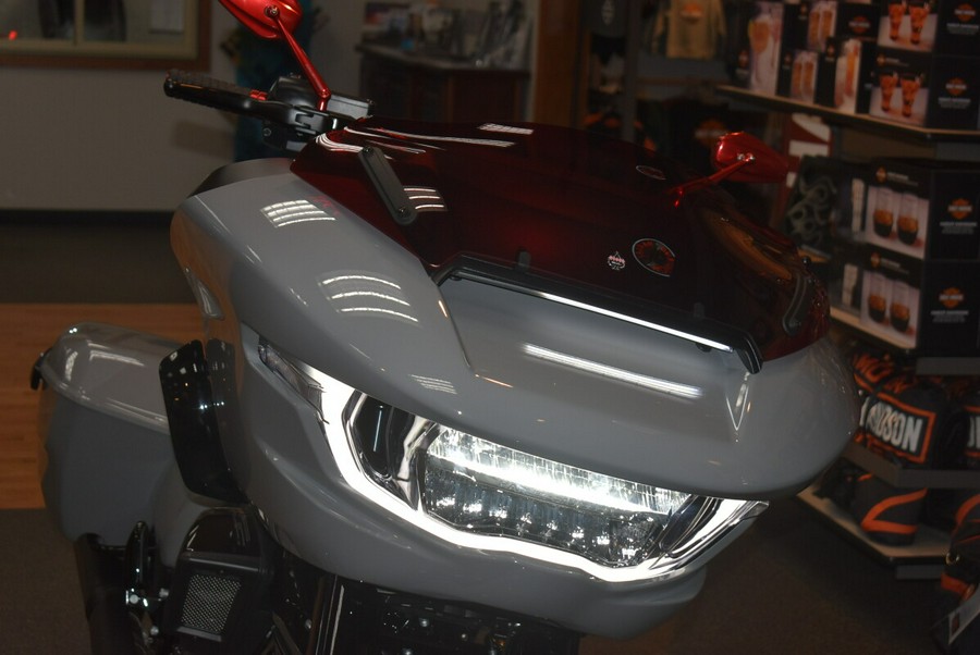 FLTRX 2025 Road Glide™