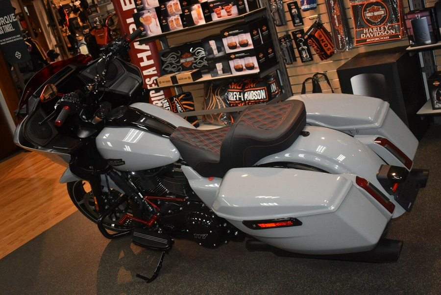 FLTRX 2025 Road Glide™