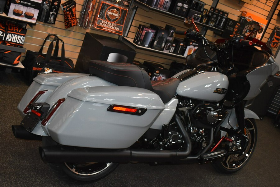 FLTRX 2025 Road Glide™