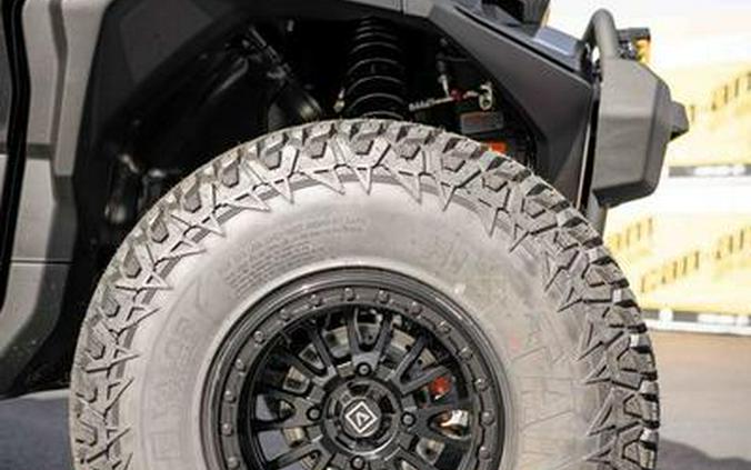 2026 Can-Am® Defender MAX XT CAB HD11 With 10.25 in.display