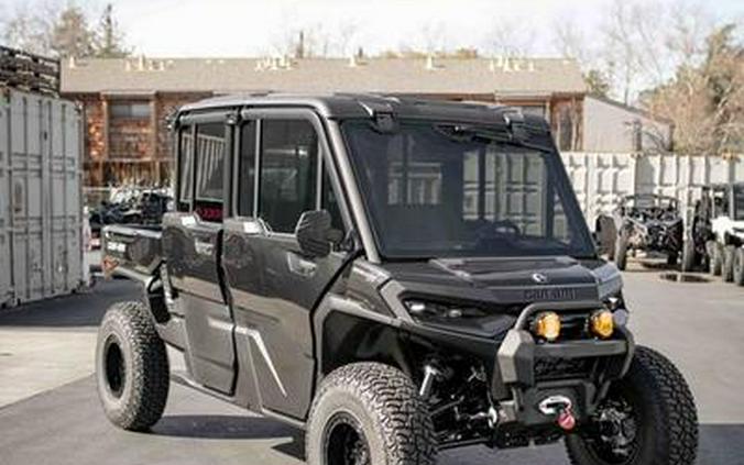 2026 Can-Am® Defender MAX XT CAB HD11 With 10.25 in.display