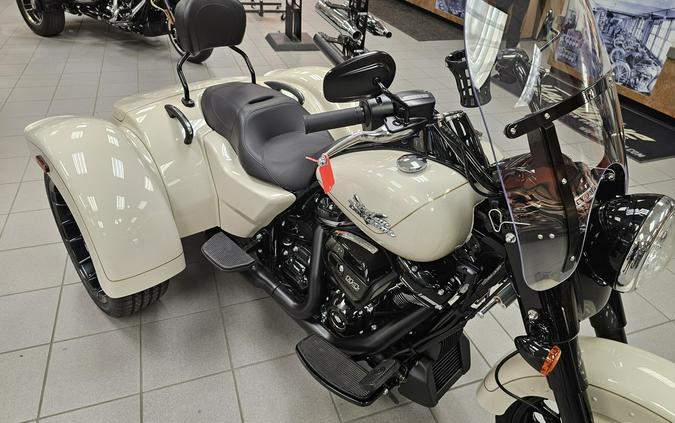 FLRT 2023 Freewheeler®