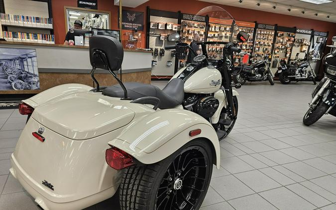 FLRT 2023 Freewheeler®