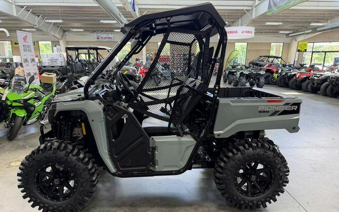 2026 Honda® Pioneer 520