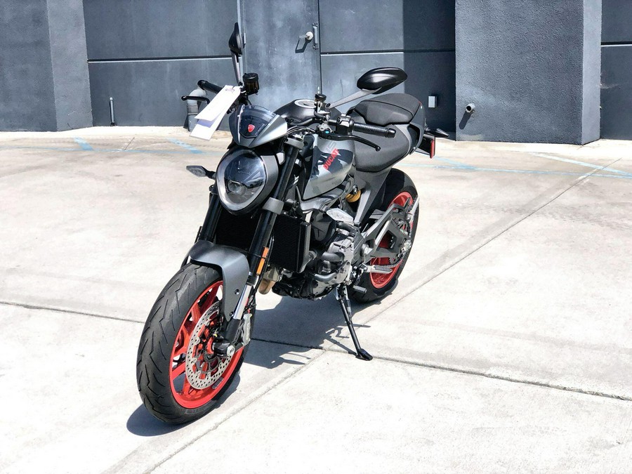 2026 Ducati MONSTER 937+