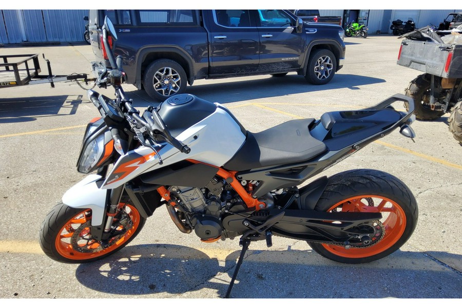 2020 KTM DUKE 890R