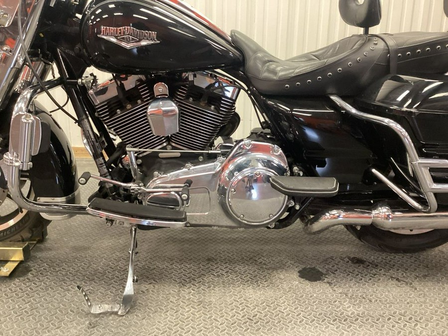 2014 Harley-Davidson Road King® Base