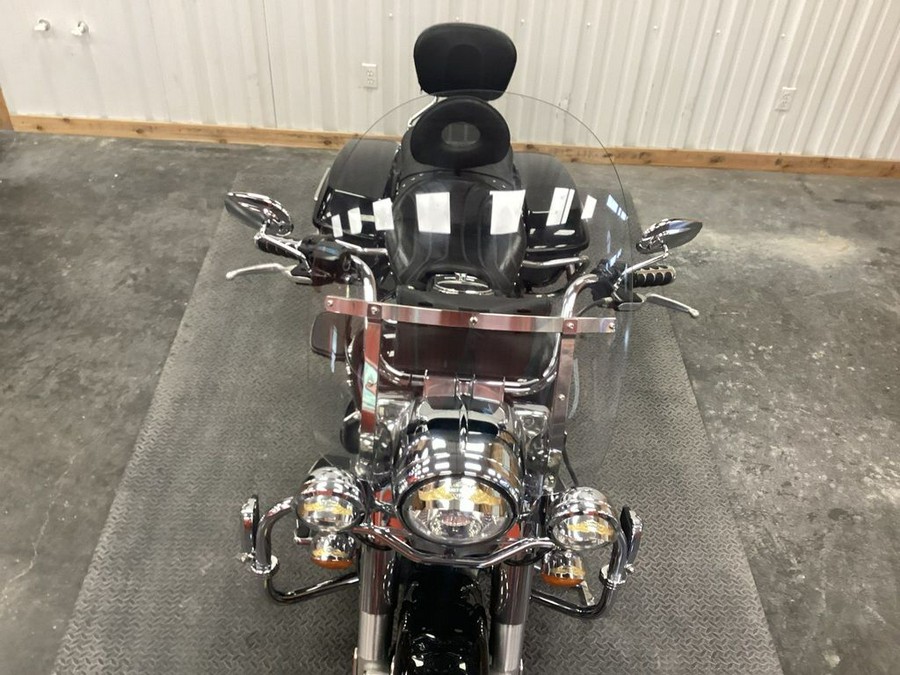 2014 Harley-Davidson Road King® Base