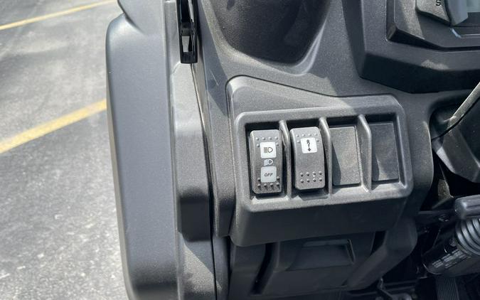 2025 Can-Am DEFENDER XT 62 HD9 - DUSTY NAVY