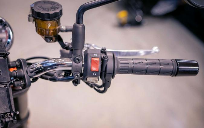 2024 Kawasaki Z900RS ABS