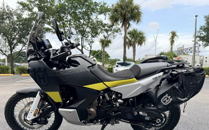 2023 Husqvarna Norden 901
