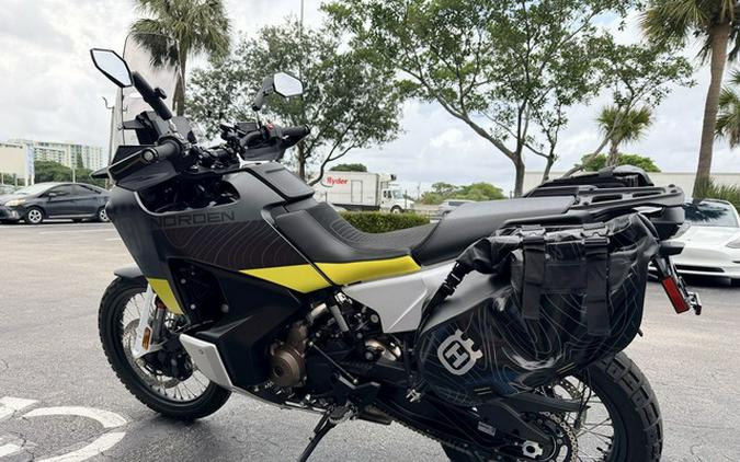 2023 Husqvarna Norden 901