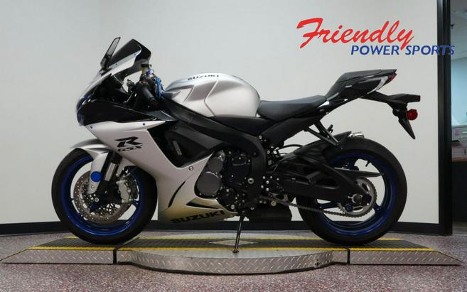 2026 SUZUKI GSX-R600