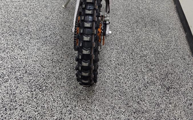 2027 KTM 250 XC W - KT9491