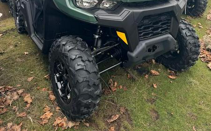 2024 Can-Am® Defender DPS HD7 Tundra Green