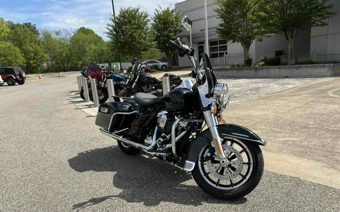 2022 Road King Police Vivid Black